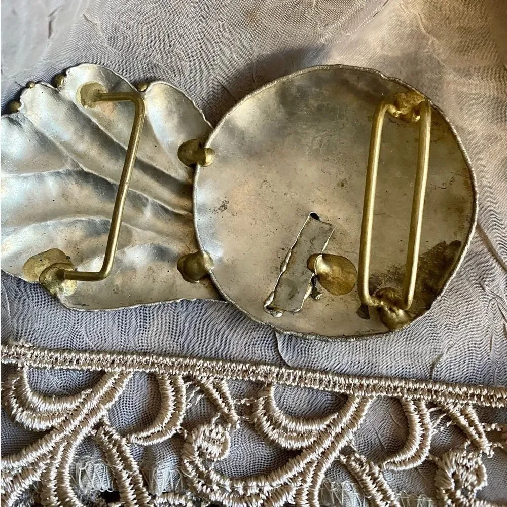𝅺VINTAGE Handcrafted Belt Buckle